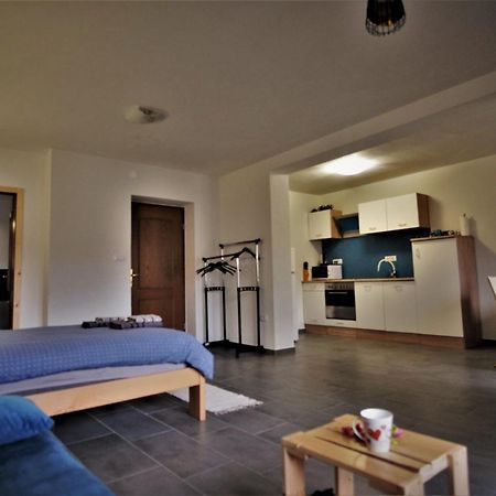 Ferienwohnung Old Square House - Hisa Na Starem Trgu Tolmin Exterior foto